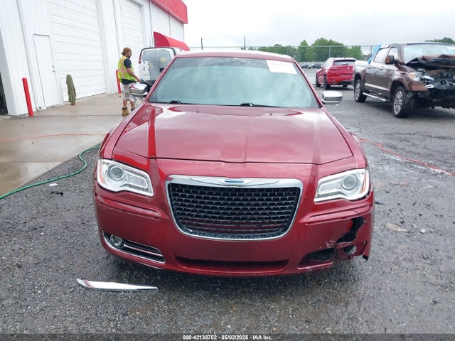 Chrysler 300C 2014 2C3CCAEG9EH372881 Image 12