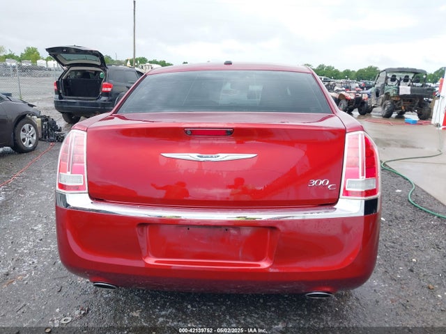 Chrysler 300C 2014 2C3CCAEG9EH372881 Image 16