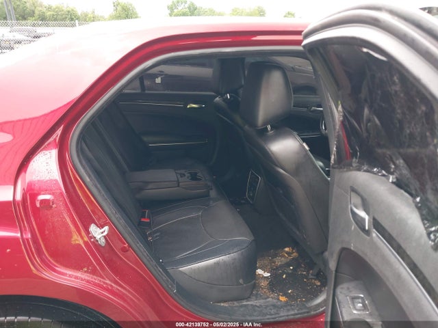 Chrysler 300C 2014 2C3CCAEG9EH372881 Image 8