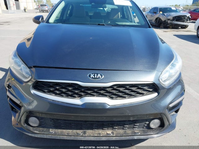 3KPF24AD5KE021921 KIA Forte Lxs