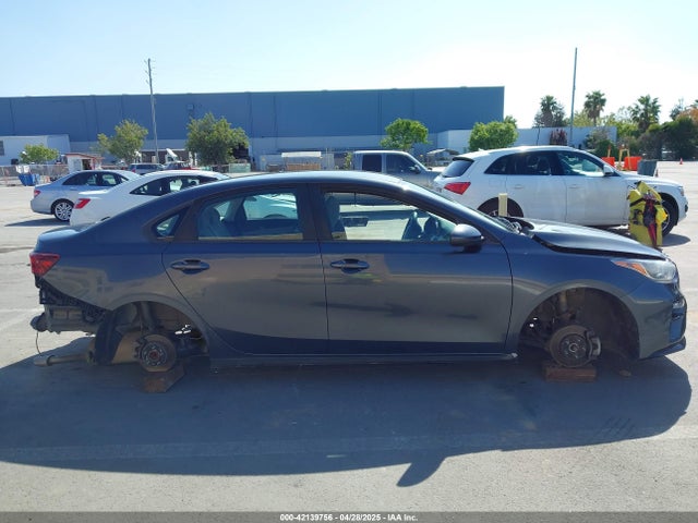 3KPF24AD5KE021921 KIA Forte Lxs