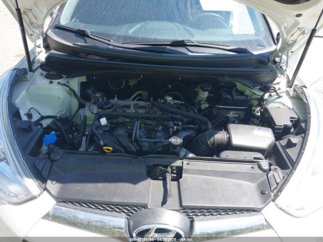 KMHTC6AD3GU270895 Hyundai Veloster