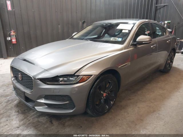 2020 JAGUAR XE SAJAJ4FX3LCP58609 Photo 1