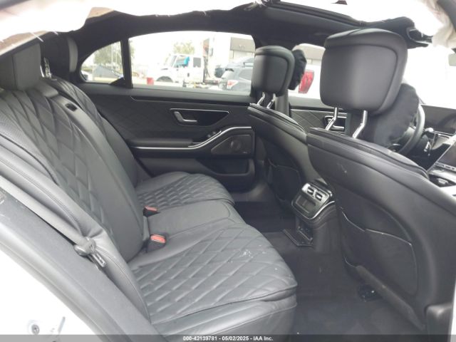 W1K6G6DB2PA190883 Mercedes-Benz S 500 4matic