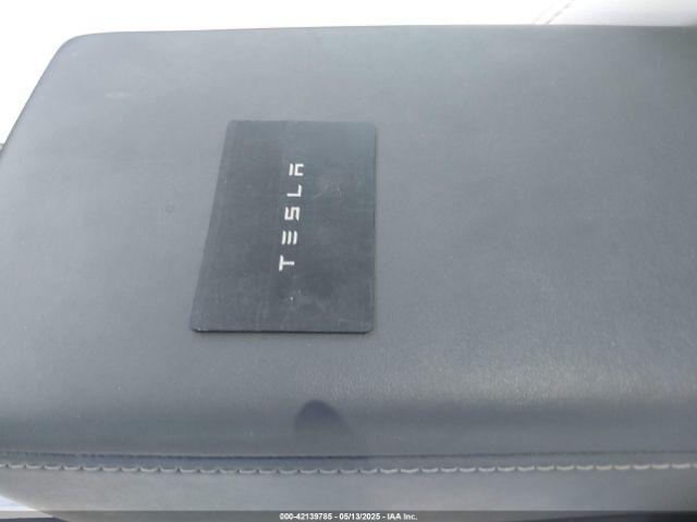 2022 TESLA MODEL Y 7SAYGDEE7NF310555 Photo 10