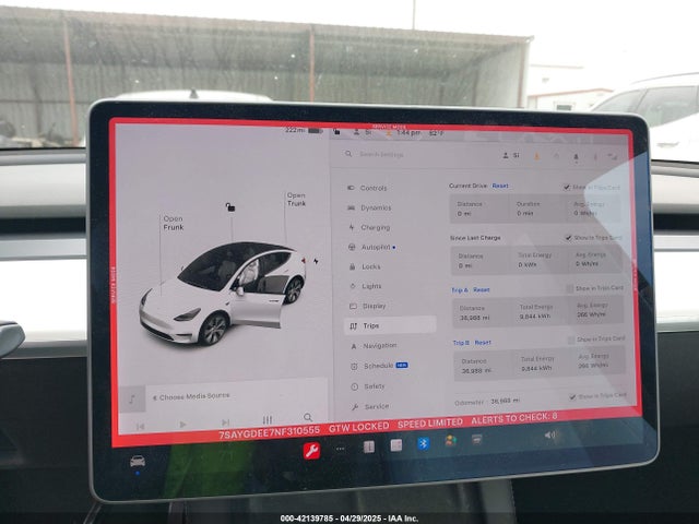 7SAYGDEE7NF310555 Tesla 2022
