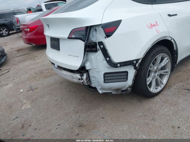 2022 TESLA MODEL Y 7SAYGDEE7NF310555 Photo 5