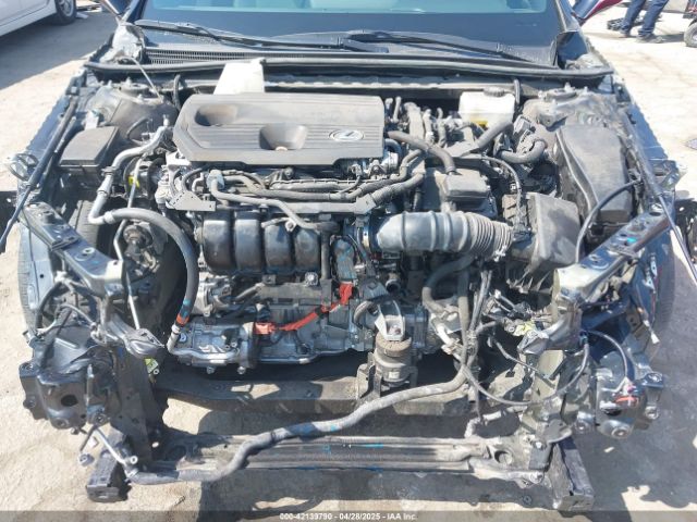 58ADA1C10NU026319 Lexus ES 300H