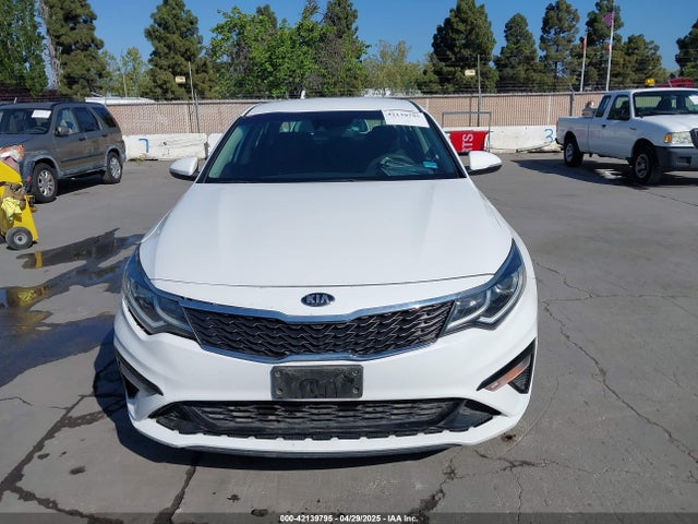 5XXGT4L33KG324175 KIA Optima Lx