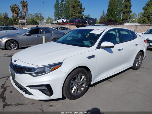 5XXGT4L33KG324175 KIA Optima Lx