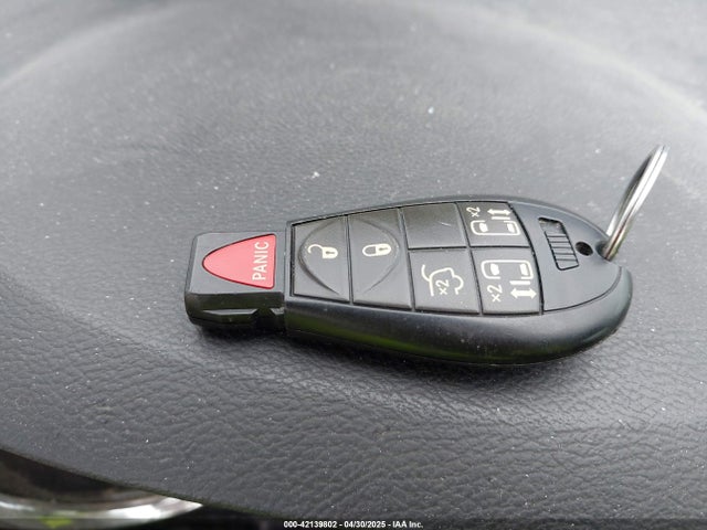 2C4RC1BG3FR716002 Chrysler Town & Country Touring