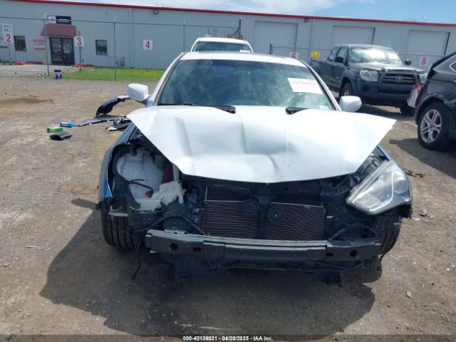 KMHHU6KJ5FU125668 Hyundai Genesis 3.8 Ultimate