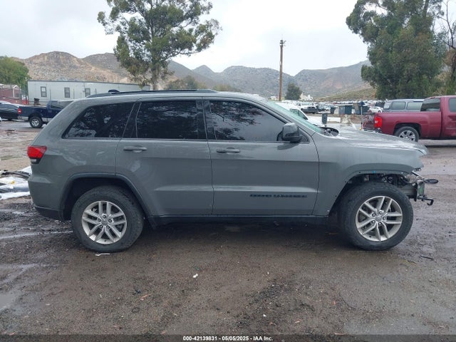 1C4RJFAG3KC703905 Jeep Grand Cherokee Upland 4x4
