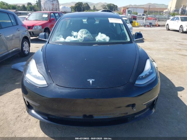 5YJ3E1EA7JF057031 Tesla Model 3 Long Range/mid Range