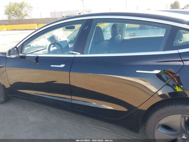 5YJ3E1EA7JF057031 Tesla Model 3 Long Range/mid Range
