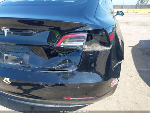 5YJ3E1EA7JF057031 Tesla Model 3 Long Range/mid Range