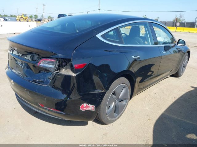 5YJ3E1EA7JF057031 Tesla Model 3 Long Range/mid Range