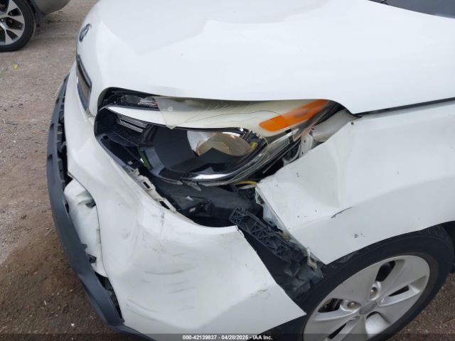KNDJN2A26F7800156 KIA Soul