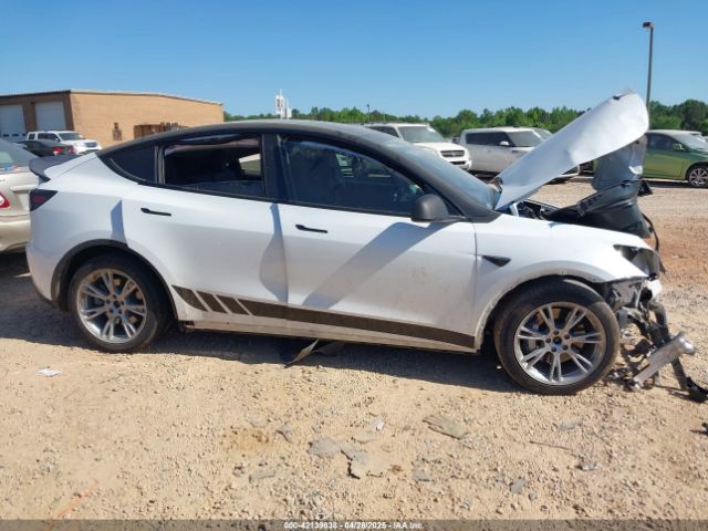 5YJYGDEE0MF204377 Tesla Model Y Long Range Dual Motor All-wheel Drive