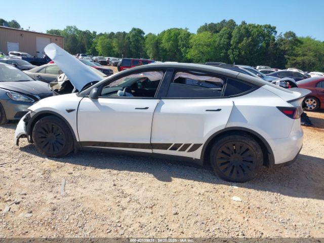 5YJYGDEE0MF204377 Tesla Model Y Long Range Dual Motor All-wheel Drive