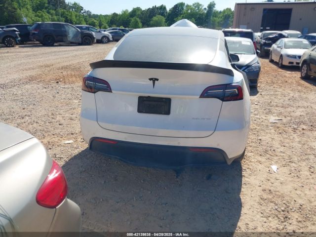 5YJYGDEE0MF204377 Tesla Model Y Long Range Dual Motor All-wheel Drive