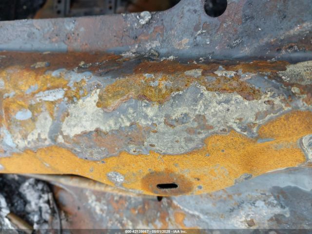 1C6RR6KGXPS535417 RAM 1500 Classic Tradesman  4x2 5'7 Box