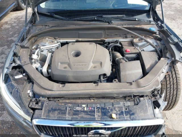 YV4102DKXM1742320 Volvo Xc60 T5 Momentum