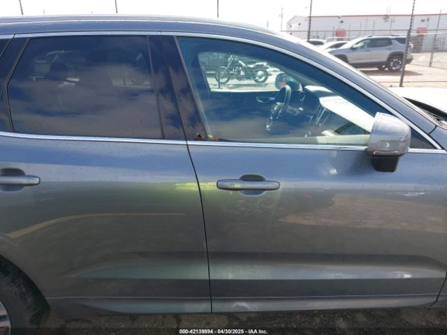 YV4102DKXM1742320 Volvo Xc60 T5 Momentum