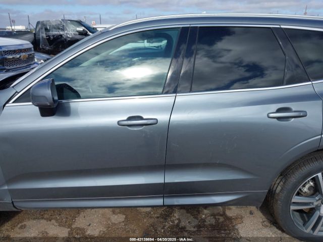 YV4102DKXM1742320 Volvo Xc60 T5 Momentum