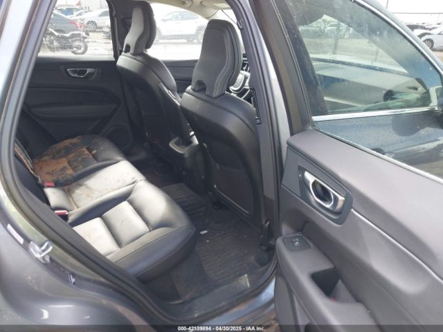 YV4102DKXM1742320 Volvo Xc60 T5 Momentum