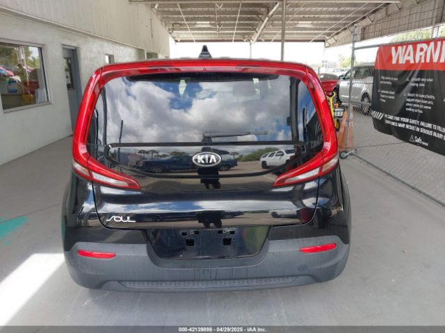 KNDJ23AU5L7119840 KIA SOUL LX