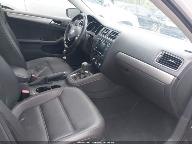 3VWDB7AJ5HM362780 Volkswagen Jetta 1.4t Se