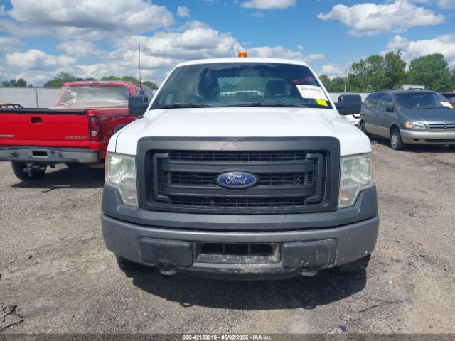 1FTFX1EFXEKF40489 Ford F-150 Xl