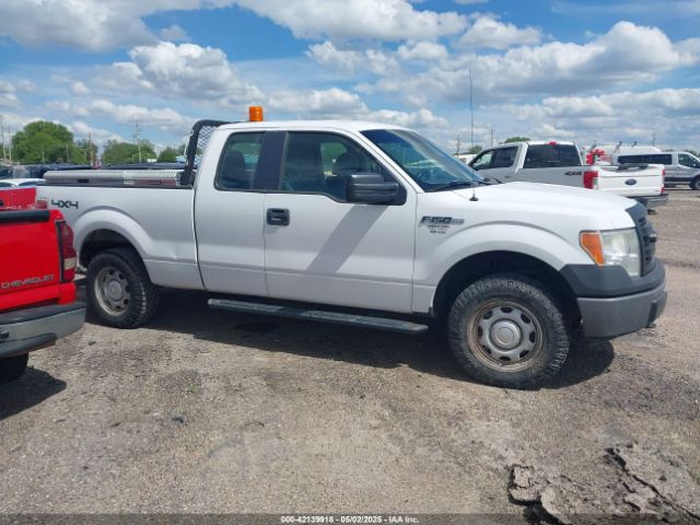 1FTFX1EFXEKF40489 Ford F-150 Xl