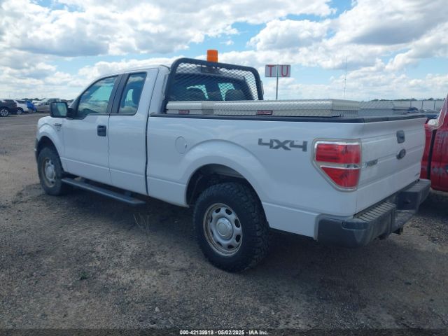 1FTFX1EFXEKF40489 Ford F-150 Xl