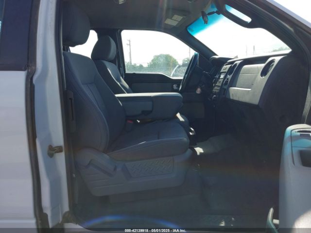 1FTFX1EFXEKF40489 Ford F-150 Xl