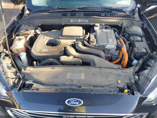 3FA6P0LU1KR284400 Ford 2019