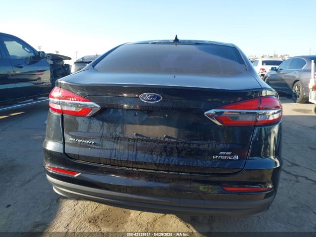 3FA6P0LU1KR284400 Ford 2019
