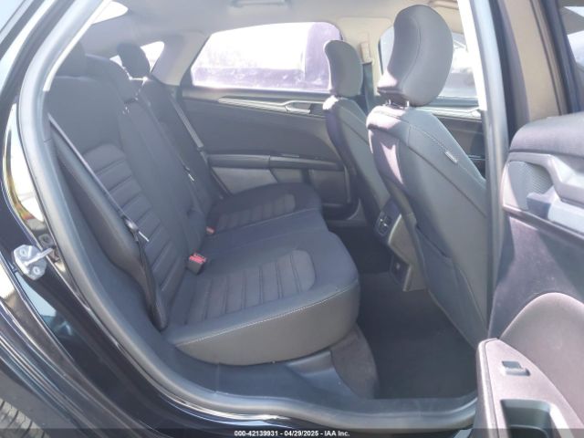 3FA6P0LU1KR284400 Ford 2019