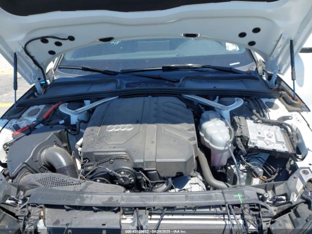 WAUEAAF45RN014377 Audi A4 Premium Plus 45 Tfsi S Line Quattro S Tronic