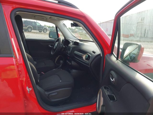 ZACCJABT0FPB62548 Jeep Renegade Latitude