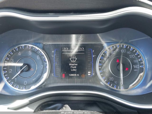 1C3CCCAB1GN131526 Chrysler 200 Limited