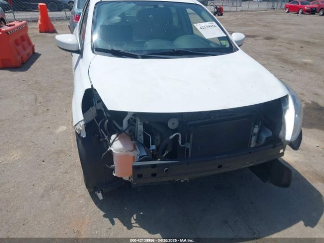 3N1CN7APXHK472667 Nissan Versa 1.6 Sv