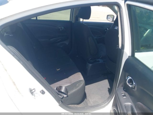 3N1CN7APXHK472667 Nissan Versa 1.6 Sv