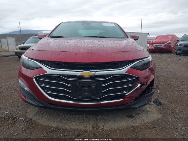 1G1ZD5ST7SF139809 Chevrolet Malibu Fwd 1lt