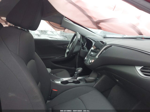 1G1ZD5ST7SF139809 Chevrolet Malibu Fwd 1lt