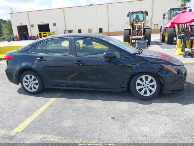 JTDB4MEE2PJ004869 Toyota COROLLA LE