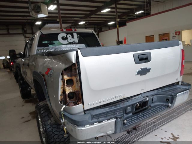 2007 CHEVROLET SILVERADO 2500HD 1GCHK23K57F549707 Photo 2