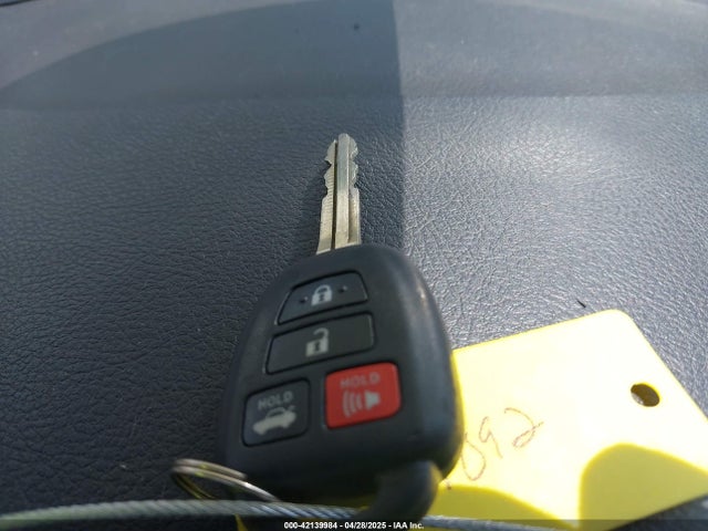 4T1BF1FK5HU677387 Toyota CAMRY LE