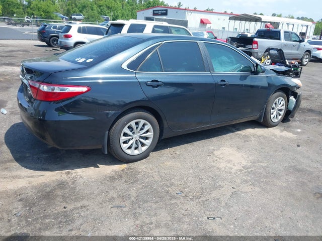 4T1BF1FK5HU677387 Toyota CAMRY LE